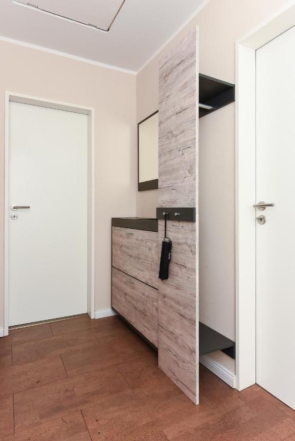 Ferienwohnung Haus Heimathafen Esens Exterior foto