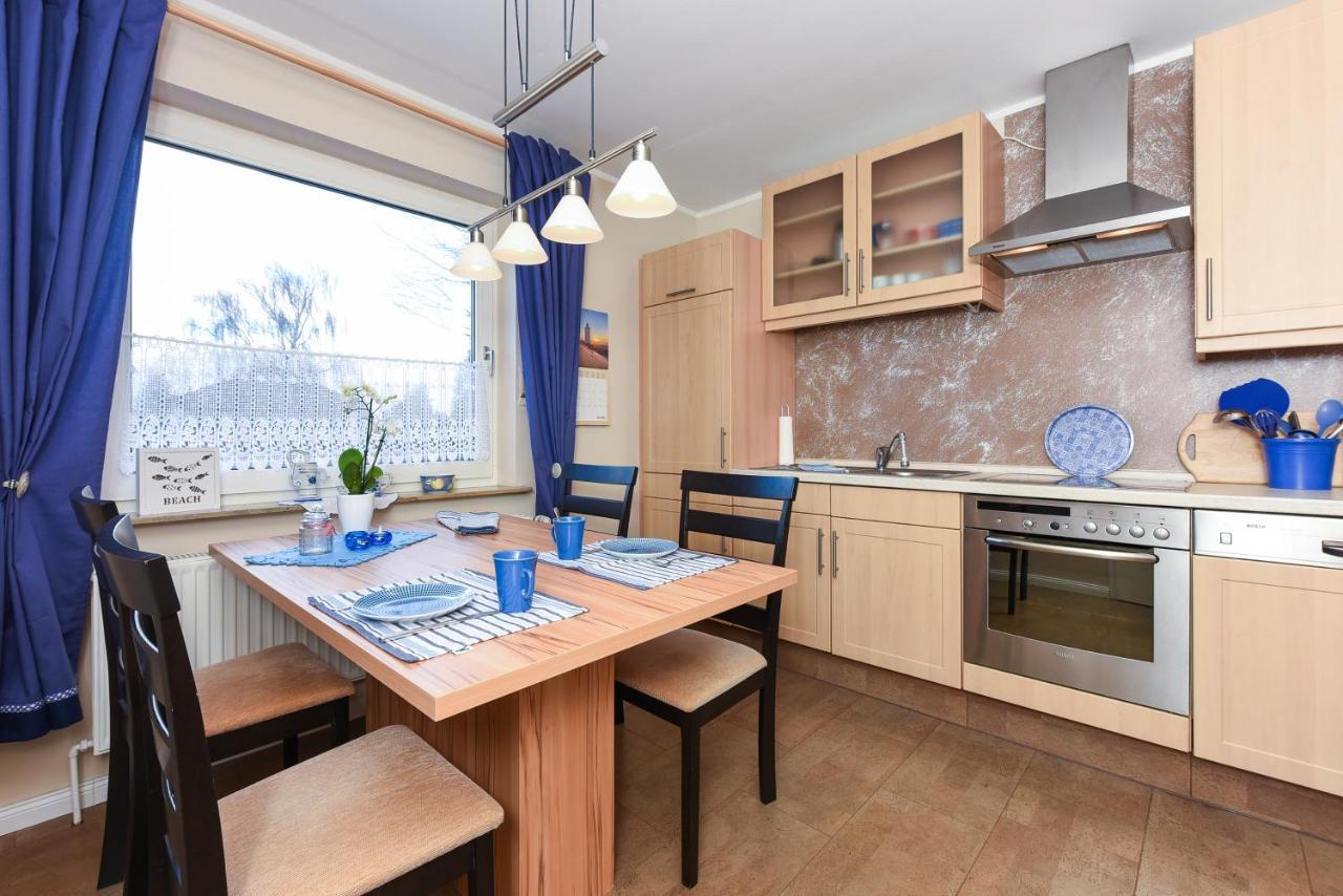 Ferienwohnung Haus Heimathafen Esens Exterior foto
